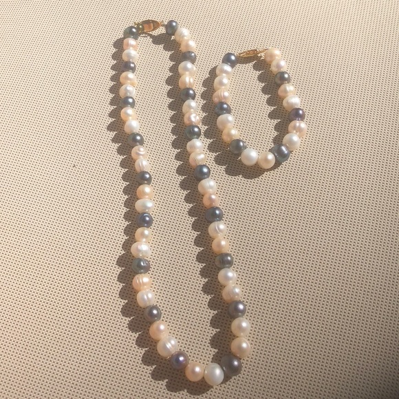 Tri-color Freshwater Pearls necklace and bracelet set, NEW! - Picture 1 of 7